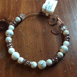 ALEX AND ANI COVE PAPAYA EWB